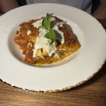Molo - Lasagna - Italian Near Me - Newport Beach, California Molo - Lasagna - Italian Near Me - Newport Beach, California