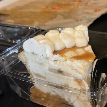 Myke's Pizza - Caramel Banana Cream Pie - Pizza Near Me - Mesa, Arizona Myke's Pizza - Caramel Banana Cream Pie - Pizza Near Me - Mesa, Arizona