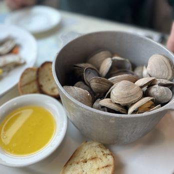 Captain Pattie's Fish House - Clams - Seafood Near Me - Homer, Alaska