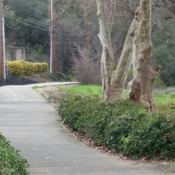 Folsom Parkway Rail Trail - Hiking Near Me - Folsom, California