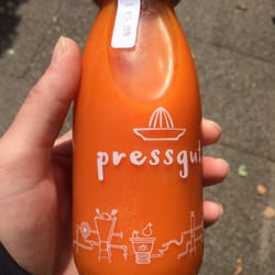 Pressgut - Orange 1 mit Möhren, Paprika, Ingwer und Pfeffer.