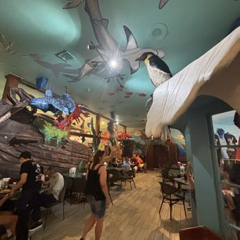 Crab Daddy's Calabash Seafood Buffet - Seafood Near Me - Murrells Inlet, South Carolina