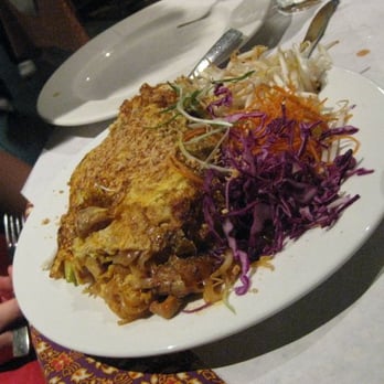 Saladang - pad thai - Thai Near Me - Pasadena, California Saladang - pad thai - Thai Near Me - Pasadena, California