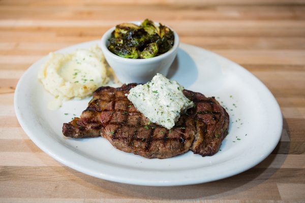 Austin's Restaurant by null