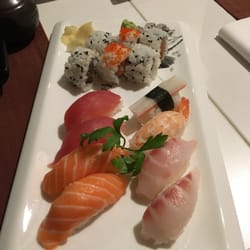 Yoshi bar - Sushi Mix :)