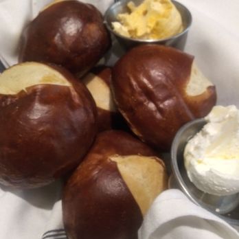 Weber Grill Restaurant - Pretzel bread and butter - Barbeque Near Me - Chicago, Illinois