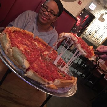 Giordano's - Pizza Near Me - Indianapolis, Indiana