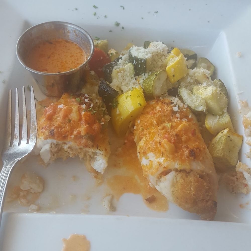 Edgewater Restaurant - Nice fish - Seafood Near Me - Hampton Bays, New York Edgewater Restaurant - Nice fish - Seafood Near Me - Hampton Bays, New York