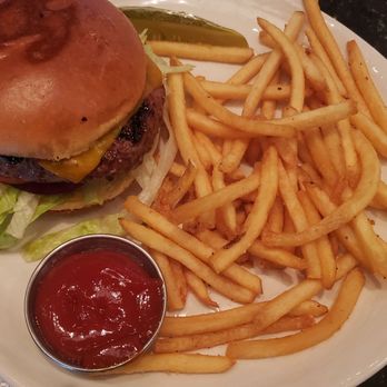 McCormick & Schmick's Seafood & Steaks - Cheeseburger & fries - Seafood Near Me - Indianapolis, Indiana