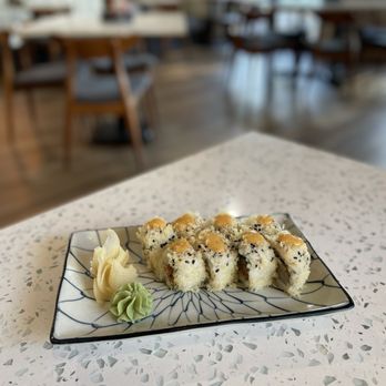 The Boathouse - Spicy Tuna Roll - Seafood Near Me - Saint Johns, Florida