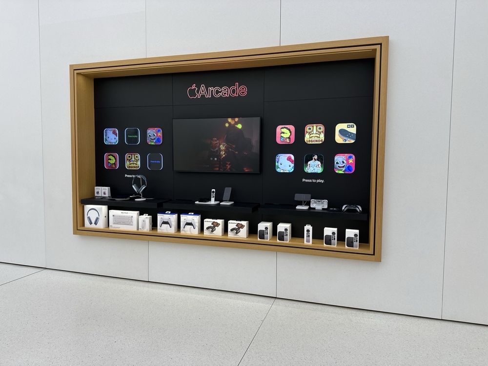 Apple Crabtree Valley Mall Updated January 2026 27 Photos 220