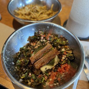 Hopdoddy Burger Bar - Llano Poblano as a Bowl and Parmesan Truffle Fries - Burgers Near Me - Memphis, Tennessee Hopdoddy Burger Bar - Llano Poblano as a Bowl and Parmesan Truffle Fries - Burgers Near Me - Memphis, Tennessee