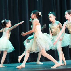 Baila Conmigo Dance With Me - Ballet III students perform Summer Storm in the Spring Recital Photo: Joel Gonzalez @weourstory