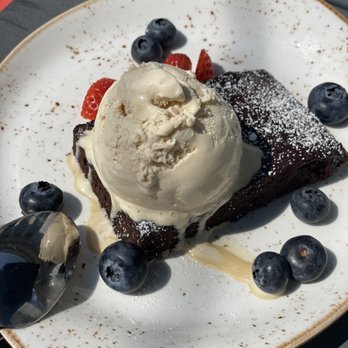 Scout - Belgian Brownie Sundae - Bars Near Me - Decatur, Georgia Scout - Belgian Brownie Sundae - Bars Near Me - Decatur, Georgia