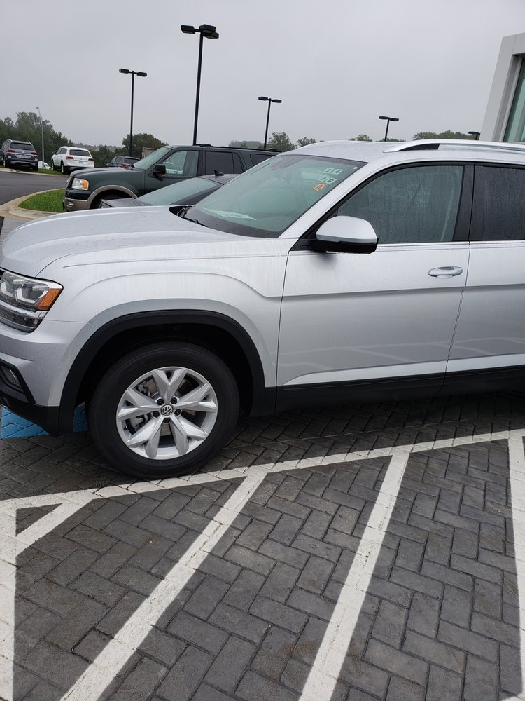 POHANKA VW 34 Photos & 73 Reviews Car Dealers 1720 Ritchie