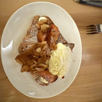 Diane’s Place - Croissant - Cafes Near Me - Minneapolis, Minnesota Diane’s Place - Croissant - Cafes Near Me - Minneapolis, Minnesota