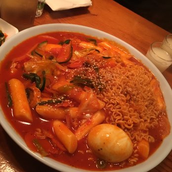 Dan Sung Sa - Spicy Rice Cakes w/ Ramen - Korean Near Me - Oakland, California