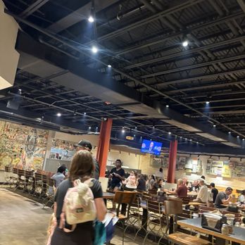 Lazy Moon Pizza - Seating area to the right of the register - Pizza Near Me - Orlando, Florida Lazy Moon Pizza - Seating area to the right of the register - Pizza Near Me - Orlando, Florida
