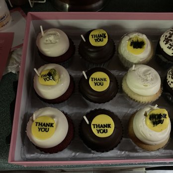 Georgetown Cupcake - Thank You Dozen - Cupcakes Near Me - Washington, DC, District of Columbia