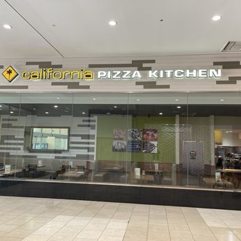 California Pizza Kitchen - Pizza Near Me - Arcadia, California