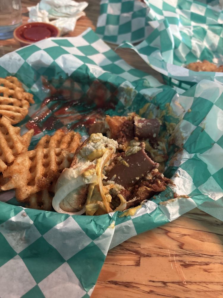 Food from Willie’s at The Paddock