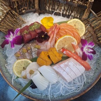 Kohuku Sushi - A sashimi plate - Japanese Near Me - Placentia, California
