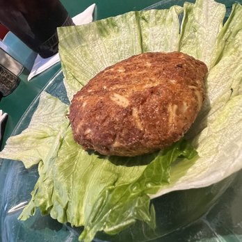 Peter's Pour House - Single Crab Cake - American Near Me - Baltimore, Maryland