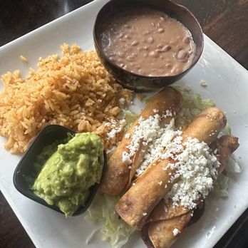 Anayas - Mexican Near Me - Pasadena, California