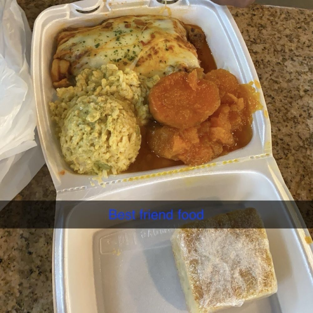 Mikki's Soul Food Cafe - Lasagna broccoli & rice casserole yams and cornbread - Soul Food Near Me - Houston, Texas