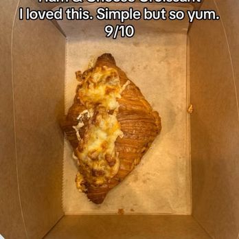 Café Dear Leon - Ham and Cheese Croissant - Cafes Near Me - Baltimore, Maryland