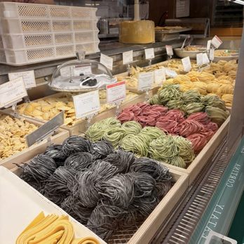 Eataly NYC Downtown - Grocery Near Me - New York, New York