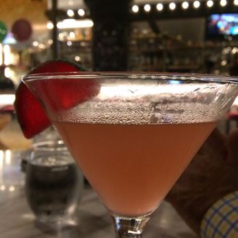 Sugar Factory Foxwoods - Watermelon martini (complete with sour jelly) - American Near Me - Mashantucket, Connecticut Sugar Factory Foxwoods - Watermelon martini (complete with sour jelly) - American Near Me - Mashantucket, Connecticut