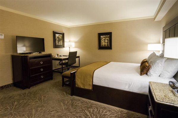 Best Western Plus The Arden Park Hotel by null