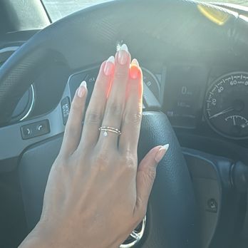 1. Celestial Nails Studio