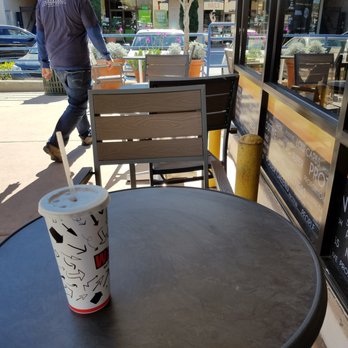 WaBa Grill - This is the L-shaped patio, where old friends can meet and eat delicious vegetables. - Fast Food Near Me - Ventura, California