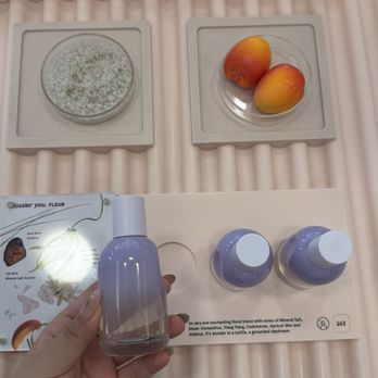 Glossier LA - Cosmetics & Beauty Supply Near Me - West Hollywood, California