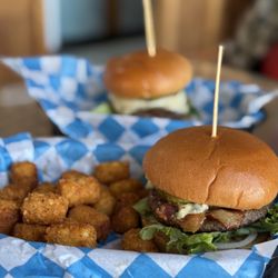 Blue Moon Burgers - Burgers and cajun tots (Insta @badtothebite)