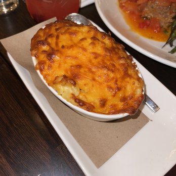 Cafeteria - Macaroni and cheese - New American Near Me - New York, New York