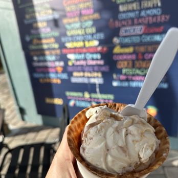 Ice and Cream Creamery - Ice Cream & Frozen Yogurt Near Me - St. Pete Beach, Florida