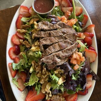 Rooster’s Breakfast and Mimosas - Nature's Bounty - Breakfast & Brunch Near Me - Sacramento, California
