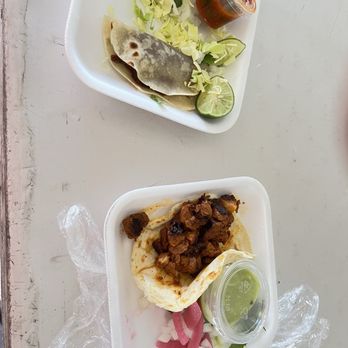 El Chivo De Oro - My two tacos - Food Trucks Near Me - Tucson, Arizona El Chivo De Oro - My two tacos - Food Trucks Near Me - Tucson, Arizona