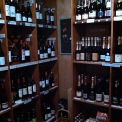La Cave - Temperature controlled wine and beer selection