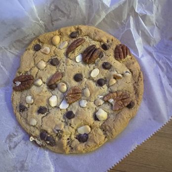 Mattheessen's - Chocolate chip macadamia nut and pecan cookie - Desserts Near Me - Nashville, Tennessee Mattheessen's - Chocolate chip macadamia nut and pecan cookie - Desserts Near Me - Nashville, Tennessee