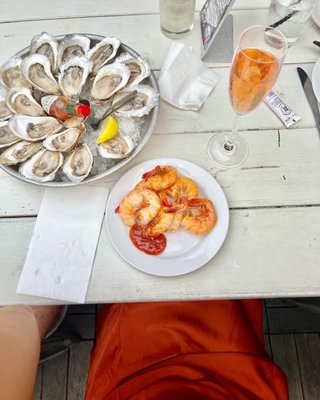Ryleigh's Oyster by null