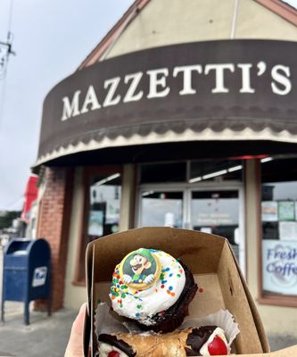 Mazzetti's Bakery by null