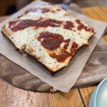 Pinthouse Pizza - Pizza Near Me - Austin, Texas Pinthouse Pizza - Pizza Near Me - Austin, Texas