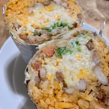 Canasta Kitchen - Fish burrito - Mexican Near Me - Alameda, California