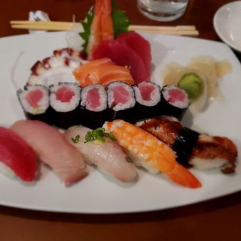 Fuji Sushi - Sushi/sashimi combo - Sushi Bars Near Me - Seattle, Washington Fuji Sushi - Sushi/sashimi combo - Sushi Bars Near Me - Seattle, Washington