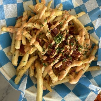 Ondus on the Waterfront - Frites prosciutto - American Near Me - Vancouver, Washington Ondus on the Waterfront - Frites prosciutto - American Near Me - Vancouver, Washington