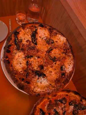 Cent's Pizza + Goods by null